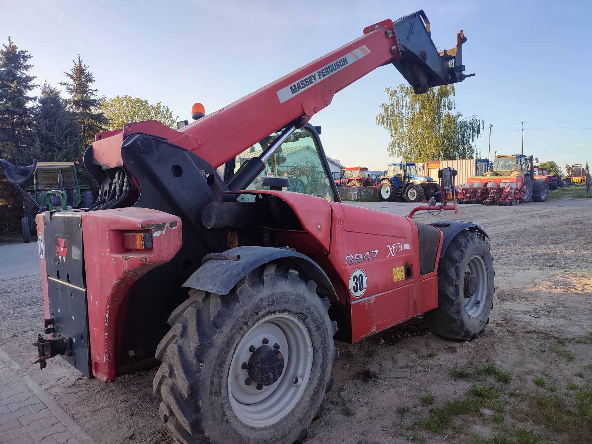 Ładowarka teleskopowa Massey Ferguson 8947 Manitou JCB