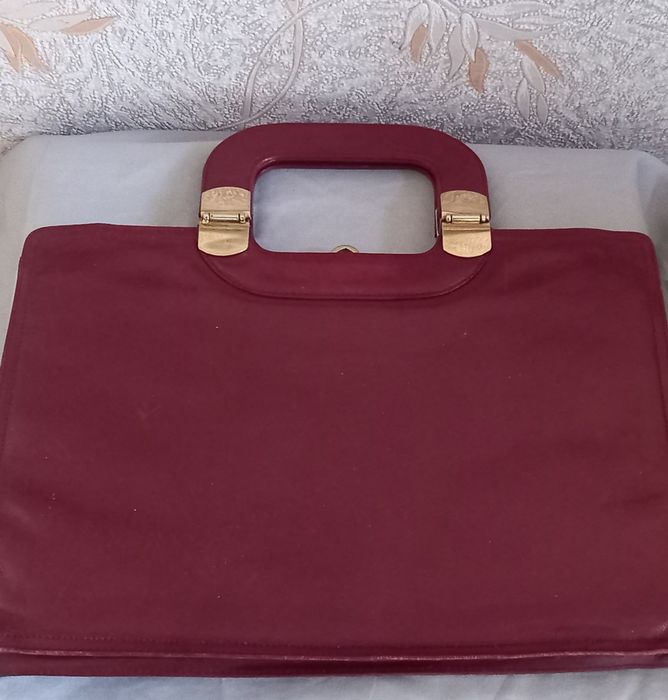 Портфель кожа натуральная .