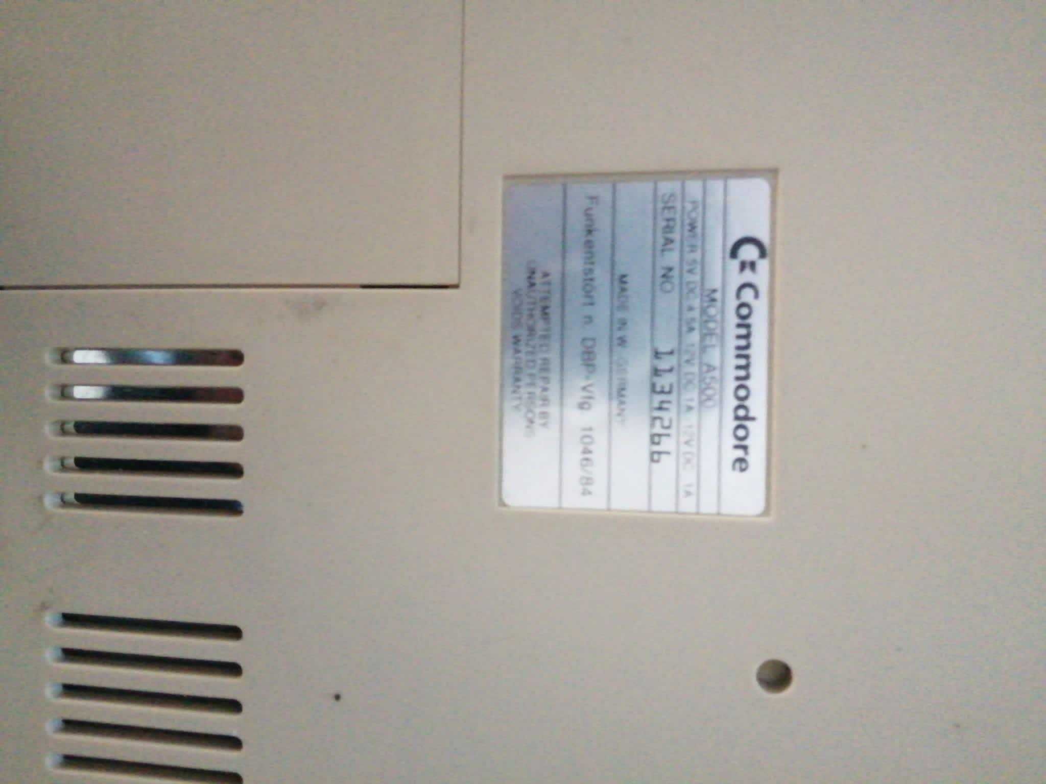 Amiga  A500  Commodore