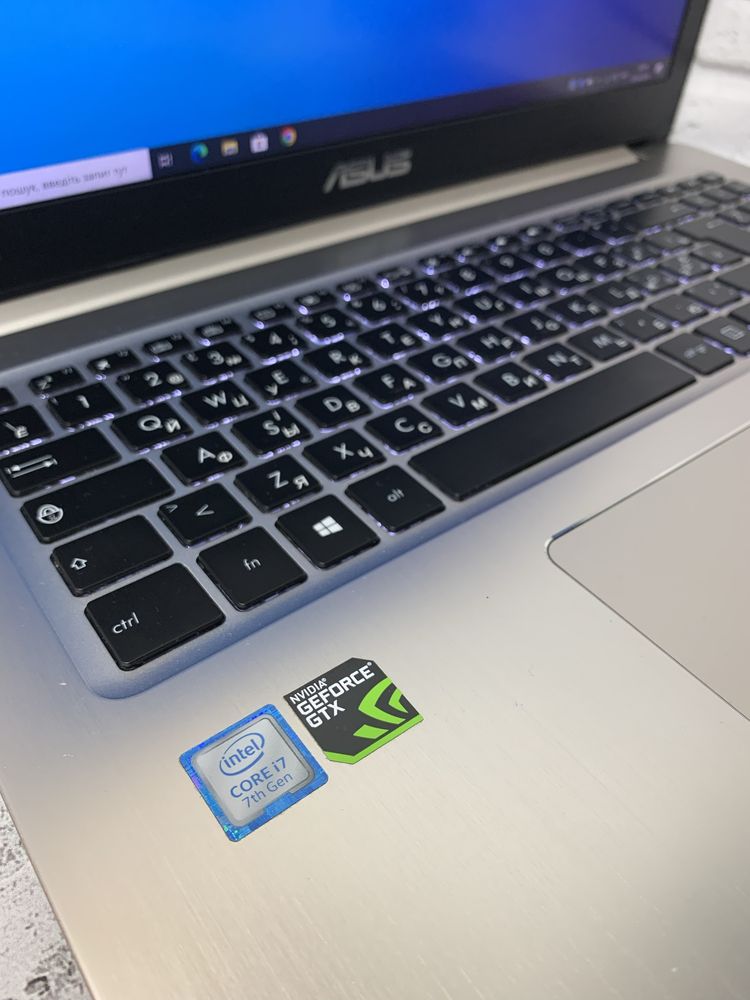 Ноутбук Asus N580V i7-7700HQ/RAM 16/SSD 512GB/Geforce GTX 1050 4gb