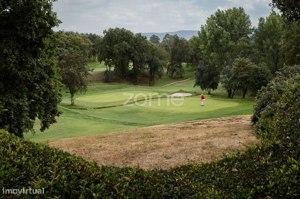 Moradia T4 no Golfe de Ponte Lima