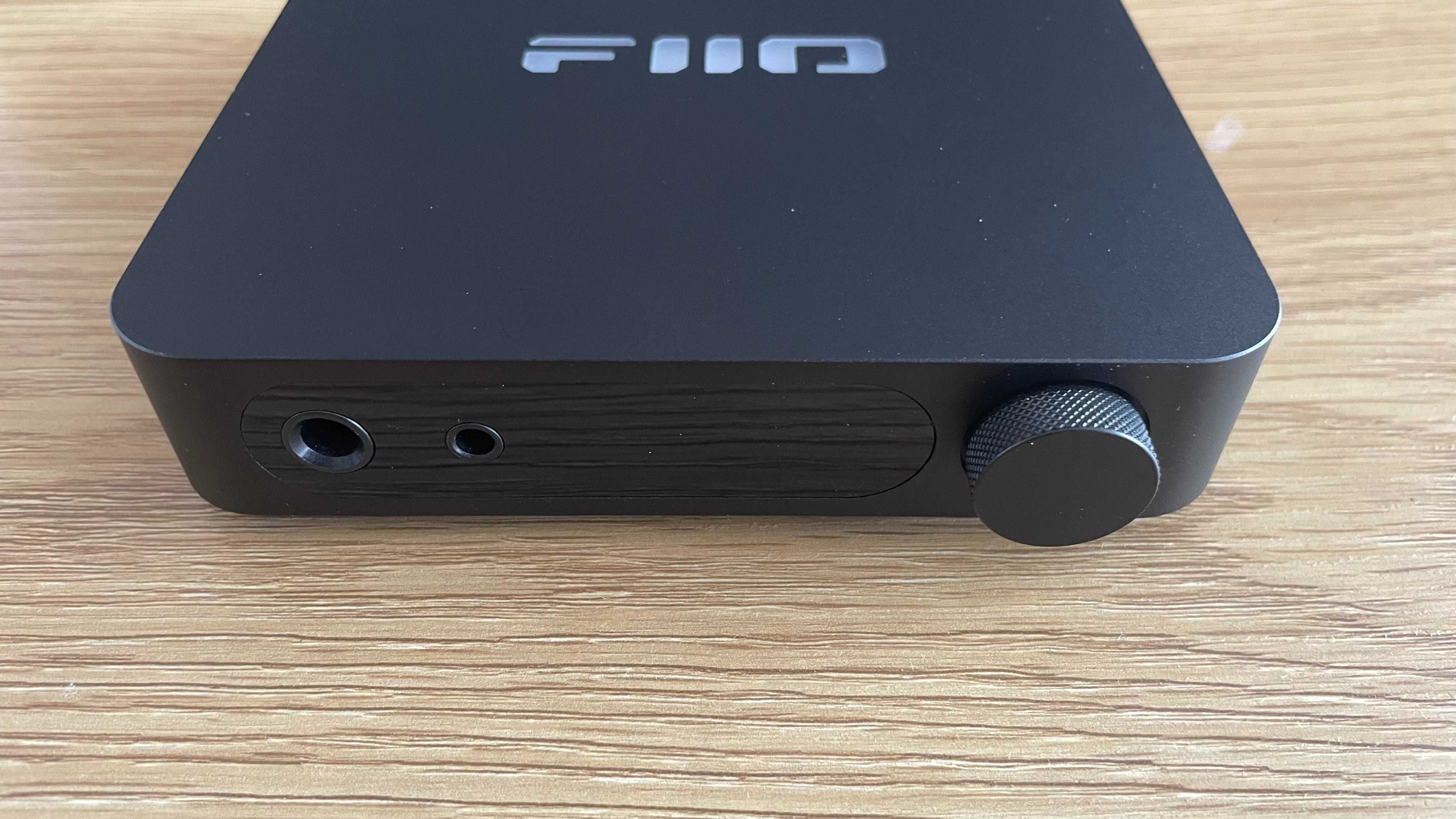 Fiio K11 wzmacniacz słuchawkowy konwerter dac czarny