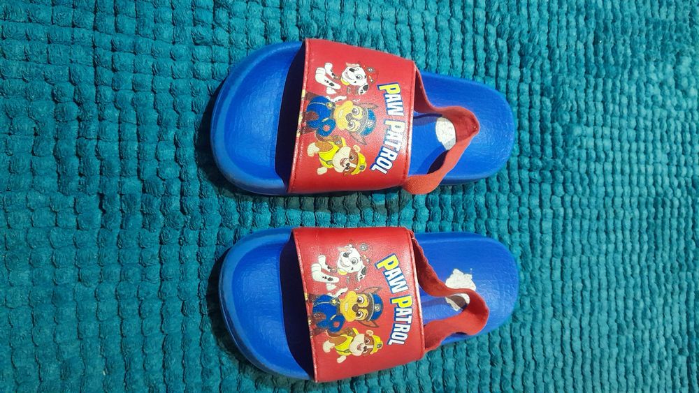 Patrulha pata calçado