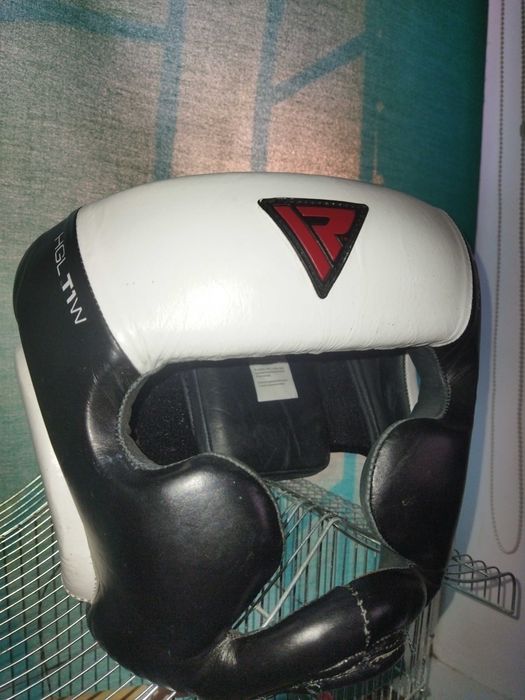 Шолом RDX T1 Cheek Protector Boxing Head Guard - Black/White Оригінал