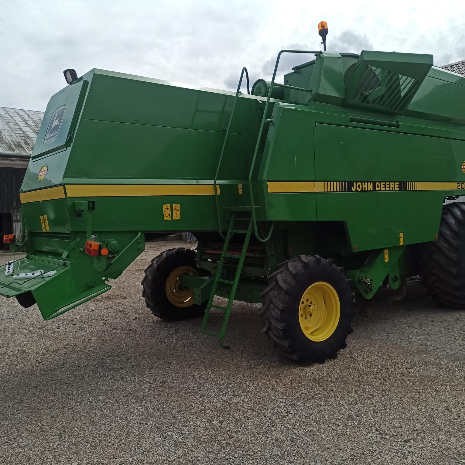 Sprzedam kombajn john deere 2058 stan bardzo dobry