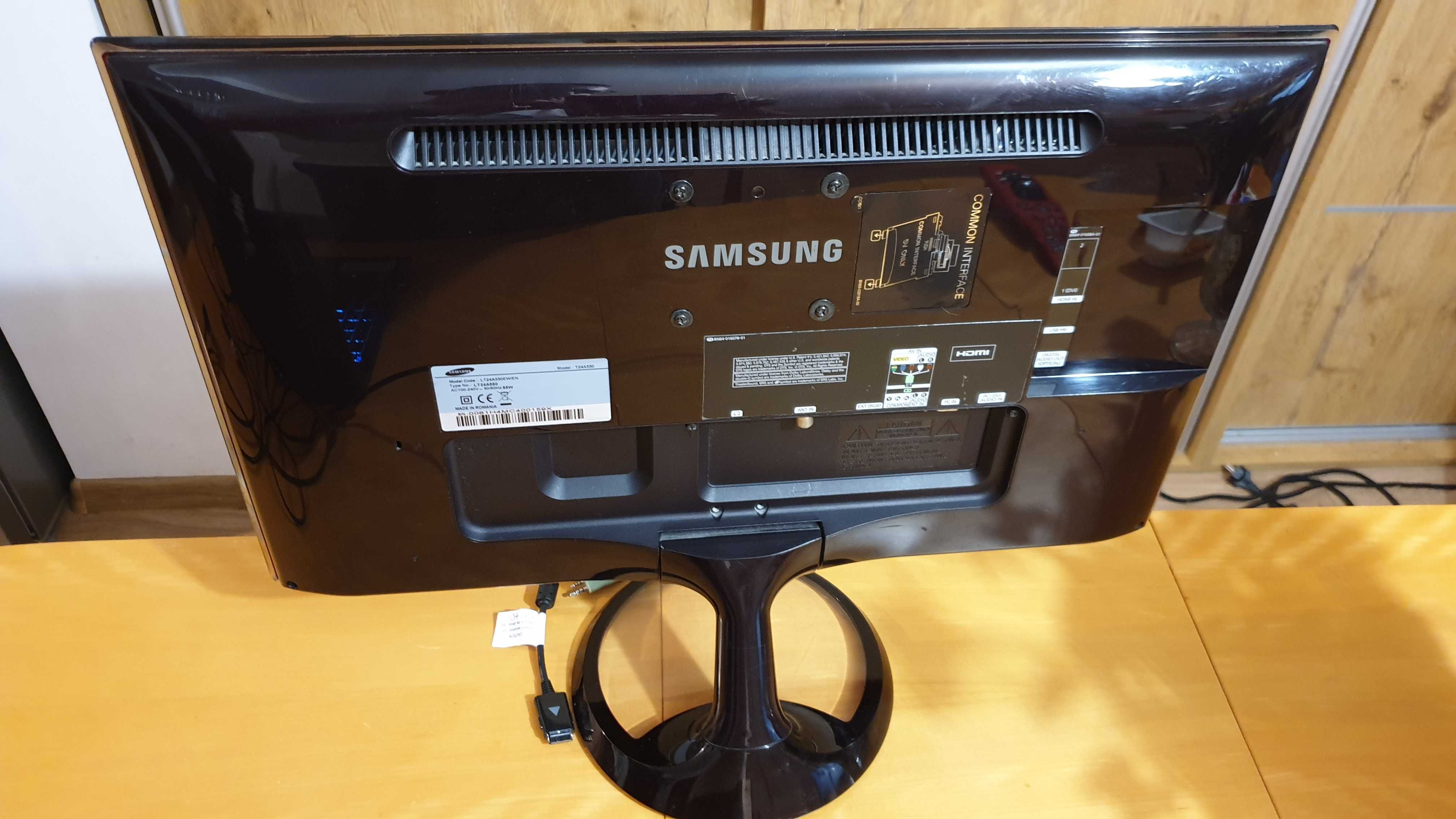 Monitor Samsung SyncMaster T24A550
