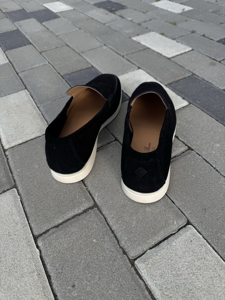 Loro Piana black