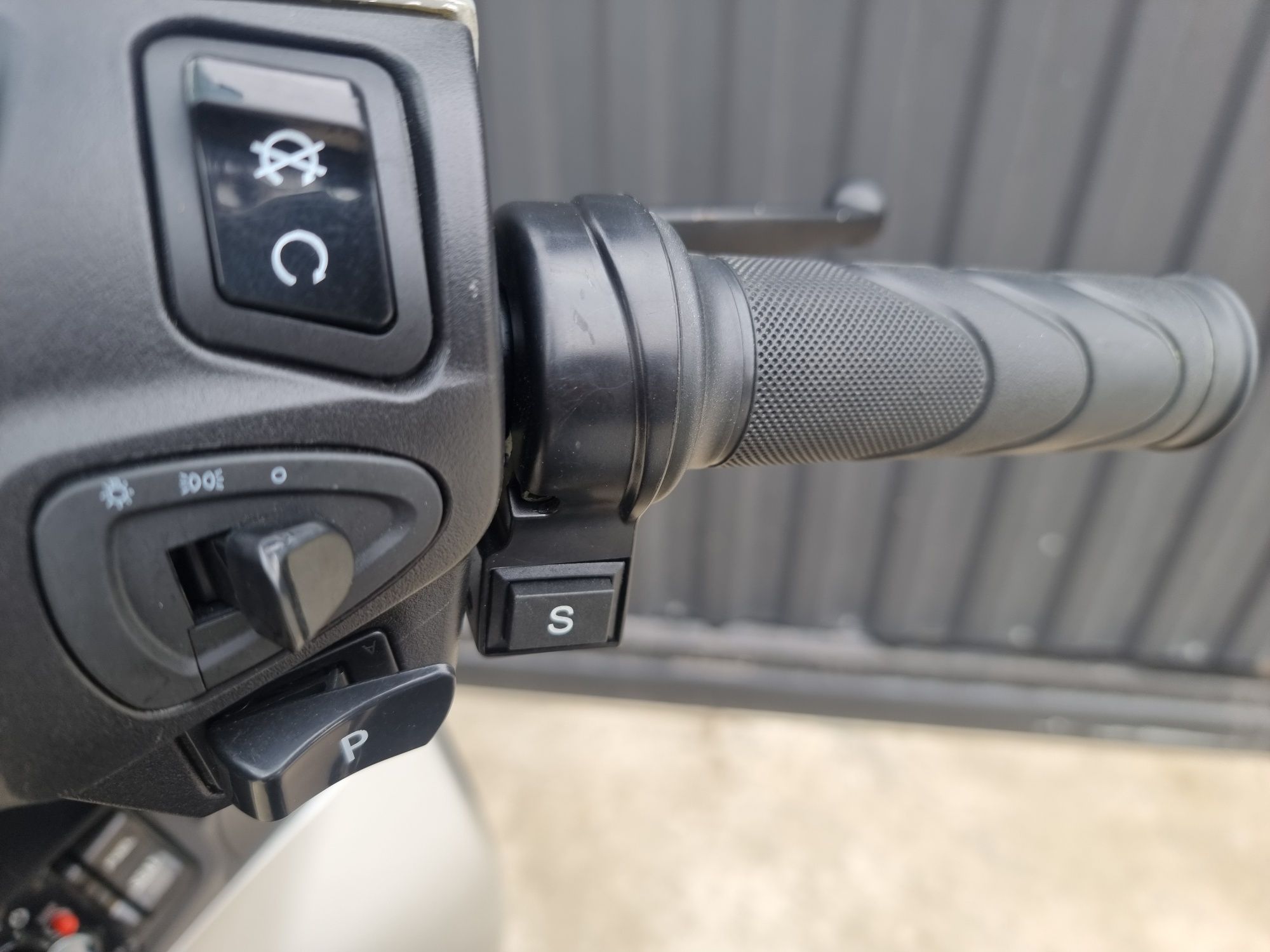 Електроскутер SokMoto SH
2999w 72v
