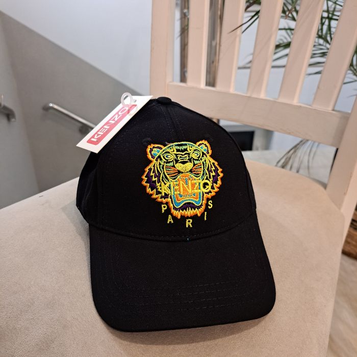 Nowa czapka z daszkiem uniseks