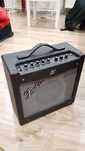 Wzmacniacz 20W - FENDER MUSTANG 1 (wbudowane efekty)