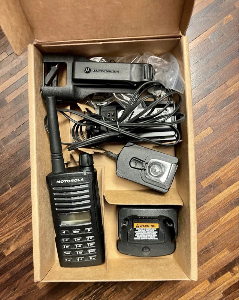 Motorola XT660d XT665D cyfrowy radiotelefon PMR XT460 XT420 dPMR
