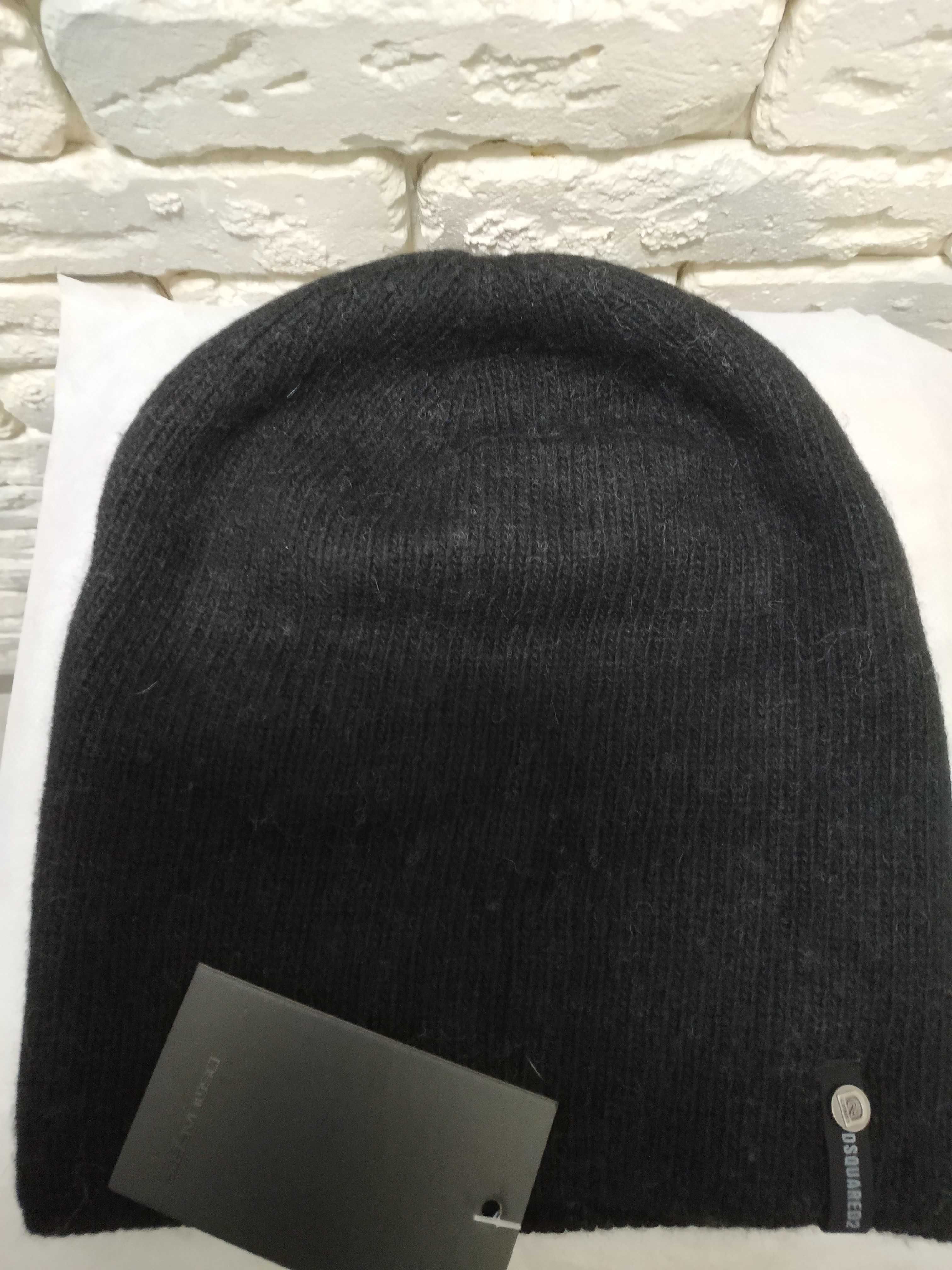Продаж шапок .гарна ціна Bogner Bikkembergs Fila UGG Dsquared