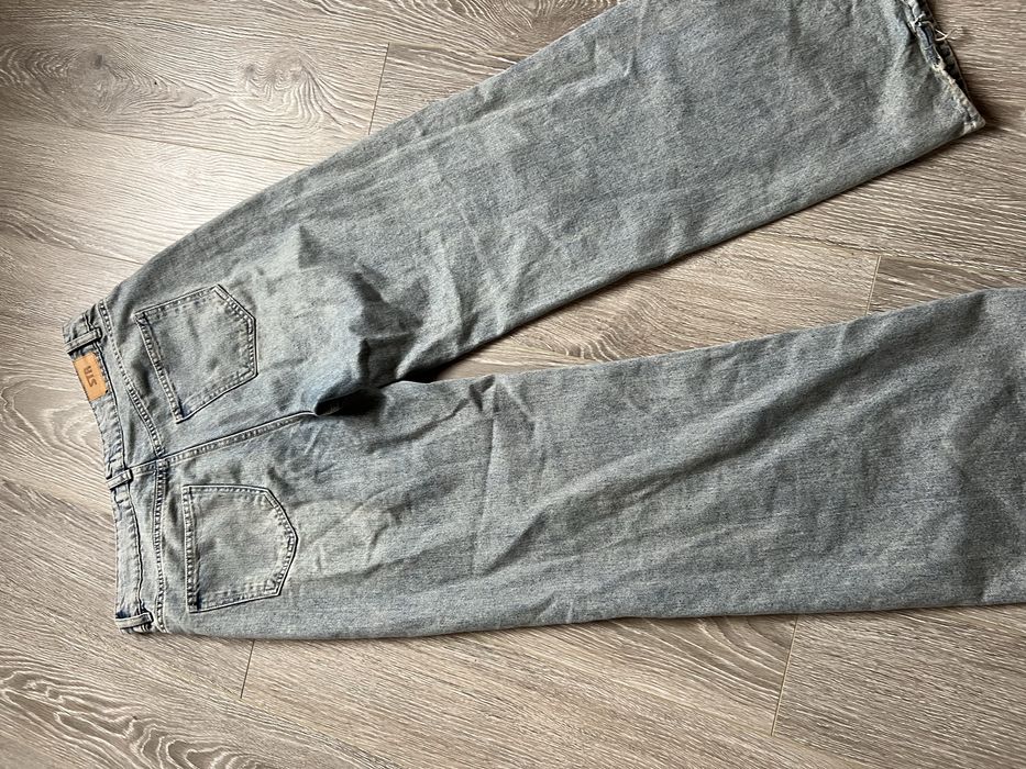 Продам джинси stradivarius 40  палаццо