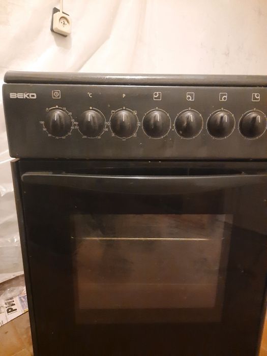 Продам електроплита Веко