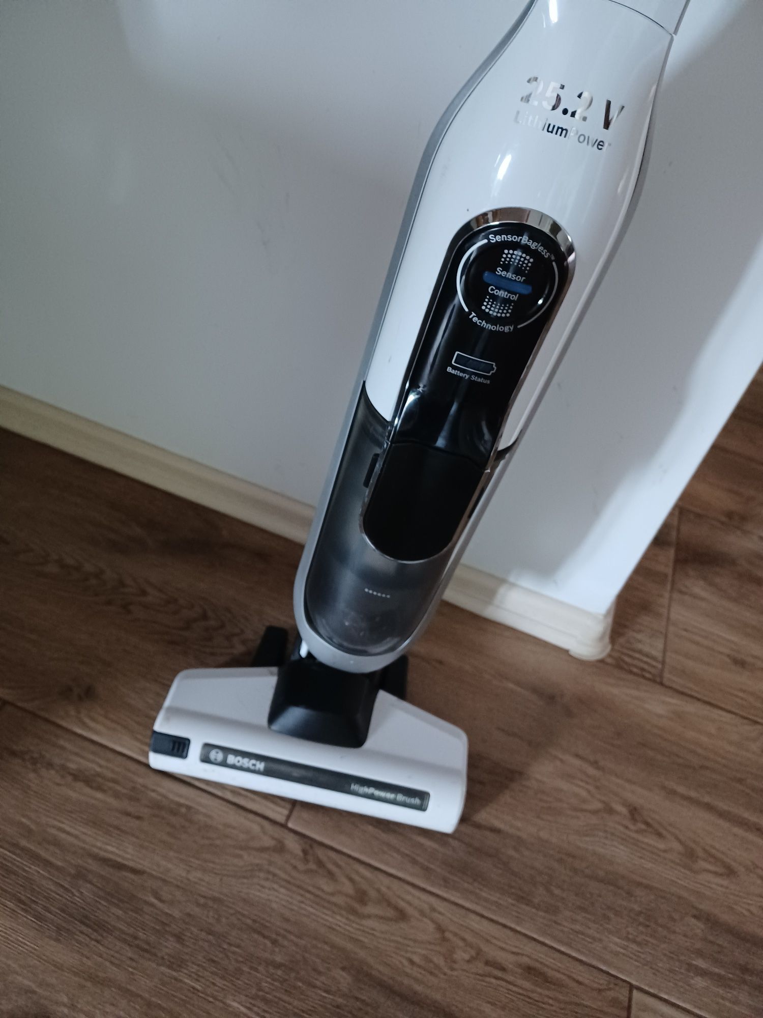 Odkurzacz pionowy Bosch athlet 25.2 V