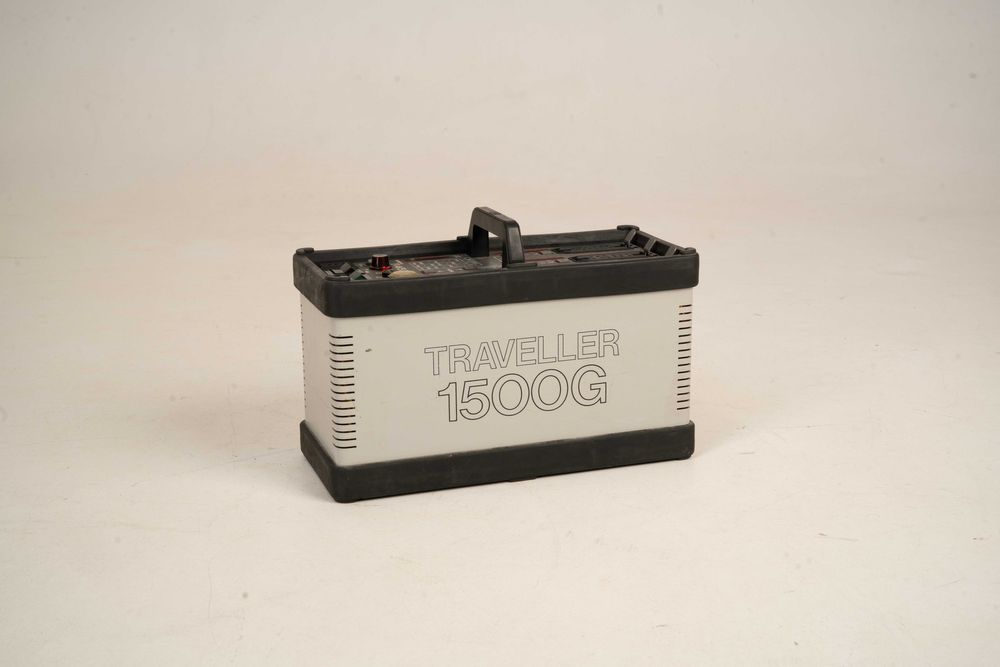 Bowens Traveller 1500G