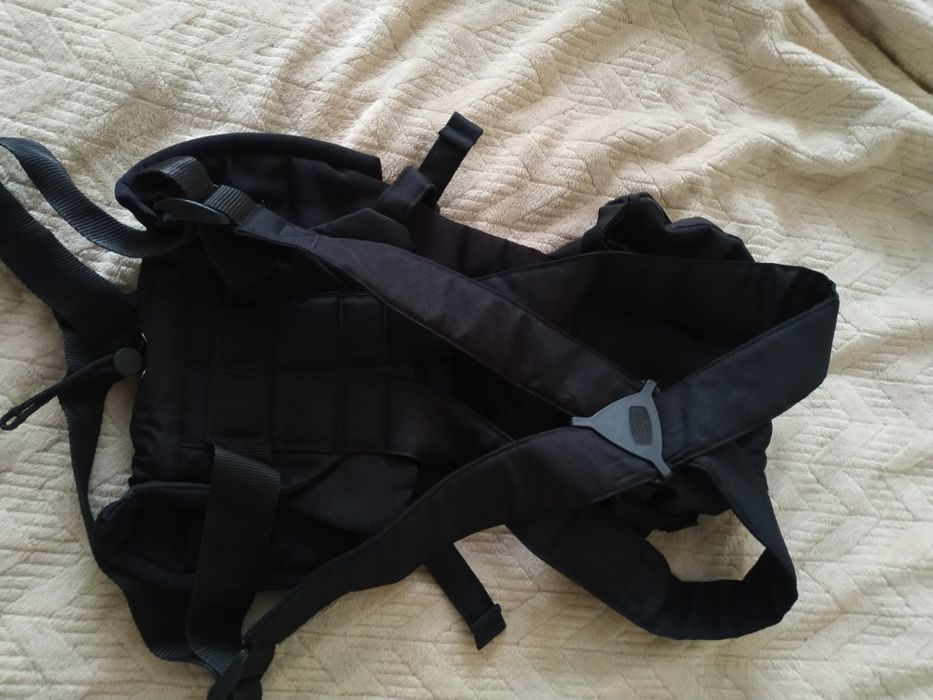 Нагрудна сумка Chicco "EasyFit", б/у стан нової