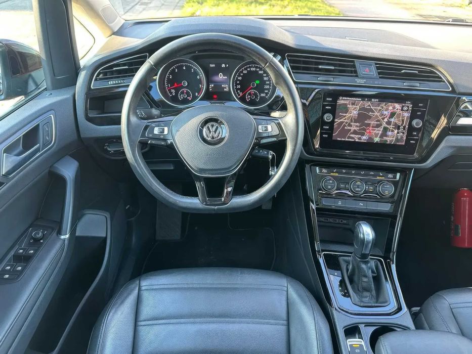 Volkswagen Touran      2019