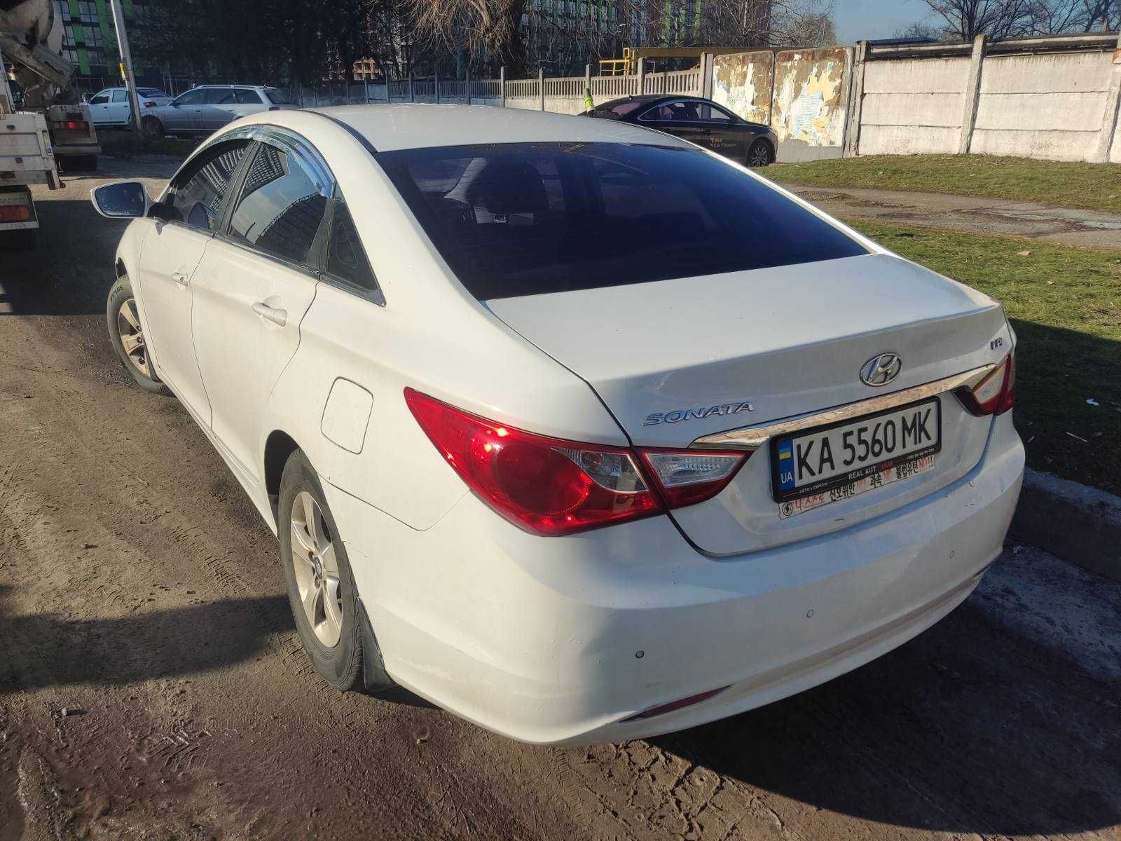 В аренду HYUNDAI SONATA від  4 500 грн/тижд. 2016р