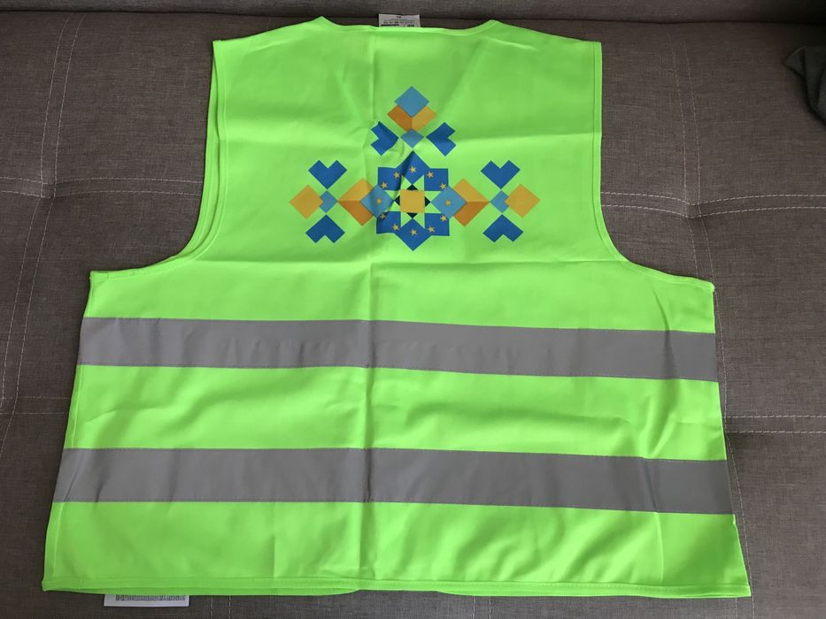 Продам світловідбиваючий жилет