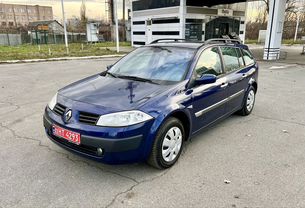 Меган2 бесключовий доступ, клімат, без підкрасів