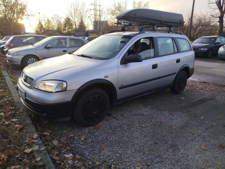 Opel Astra Astra g 1,4 combi 2006 r