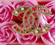 Chanel elegancka broszka