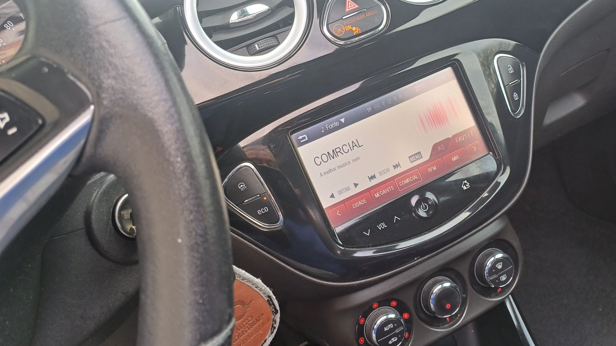 Opel Adam Rocks 115cv Teto Panorâmico