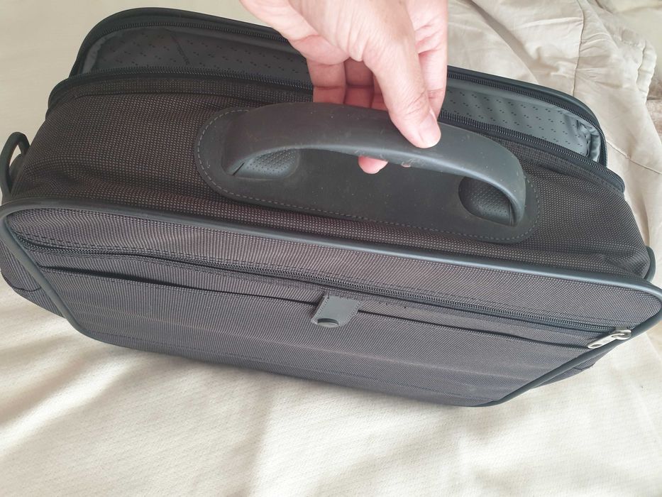 Mala de mão viagem da marca Samsonite