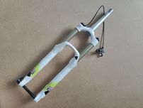 RockShox Revelation RLT 26" (140 мм)