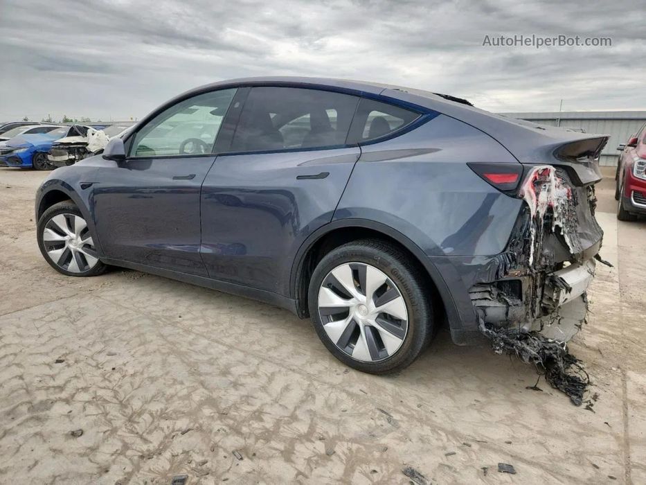 Tesla Y 2023 Dual Motor