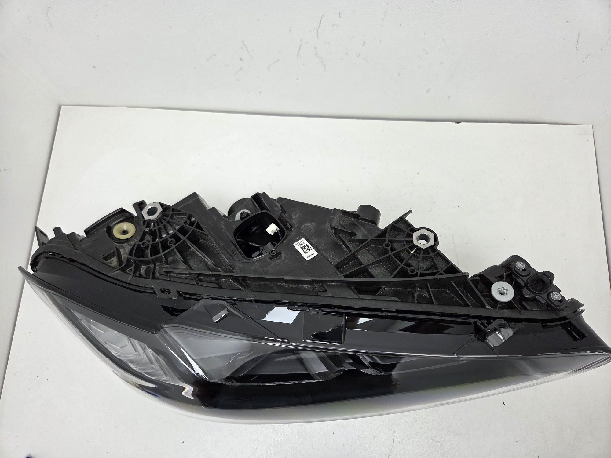 Фара права BMW 4 series G22 G26 G80 Shadow Line USA