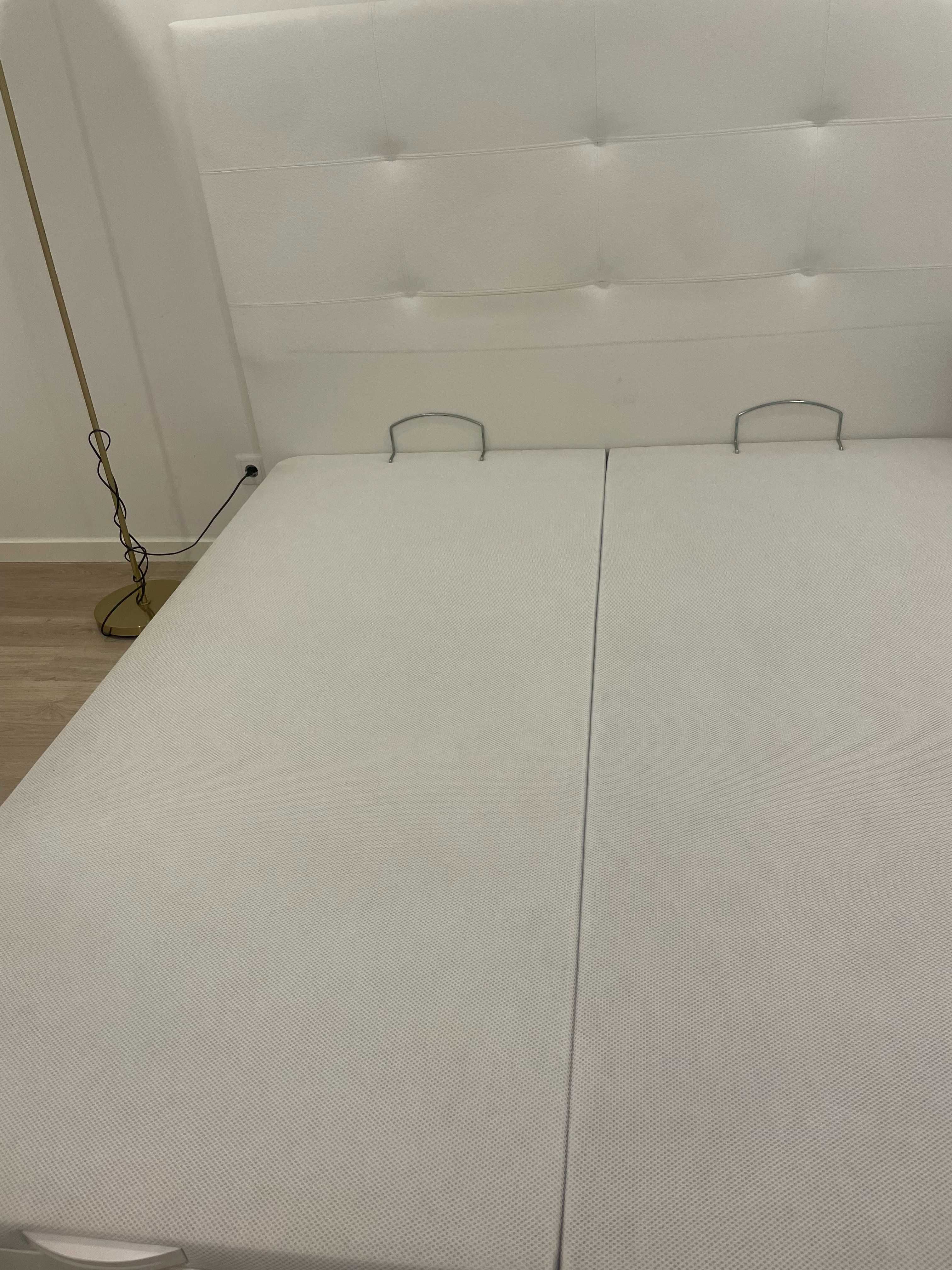 Cama Sommier com Cabeceira Branca