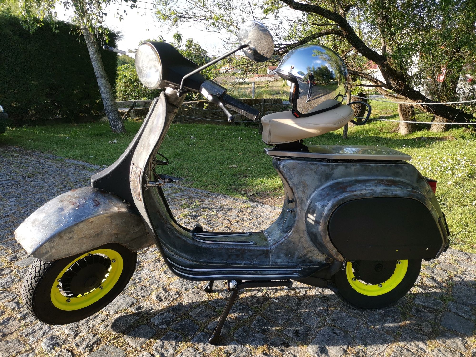 Alugo mota sidecar para eventos