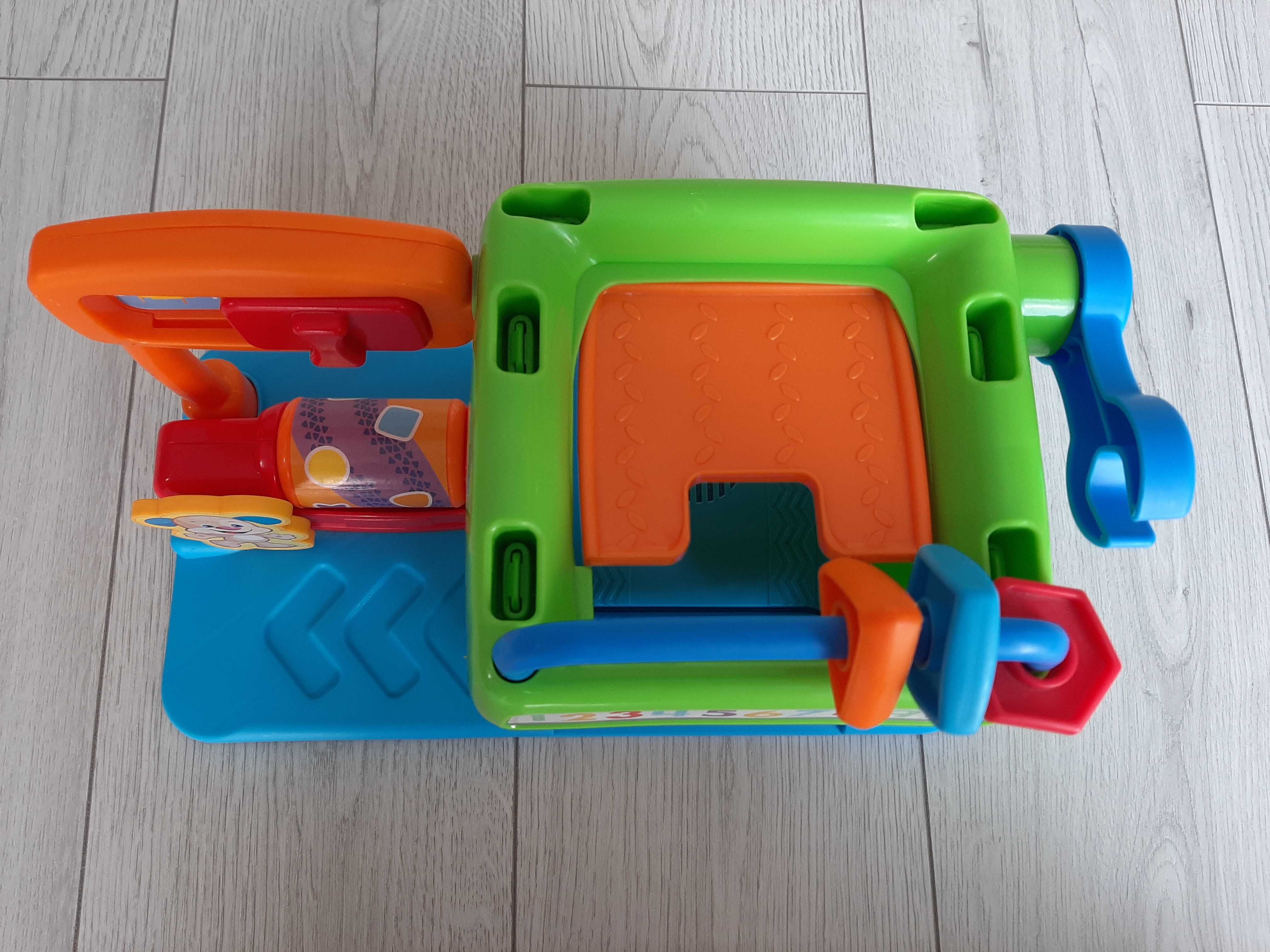 Warsztat Szczeniaczka Fisher Price