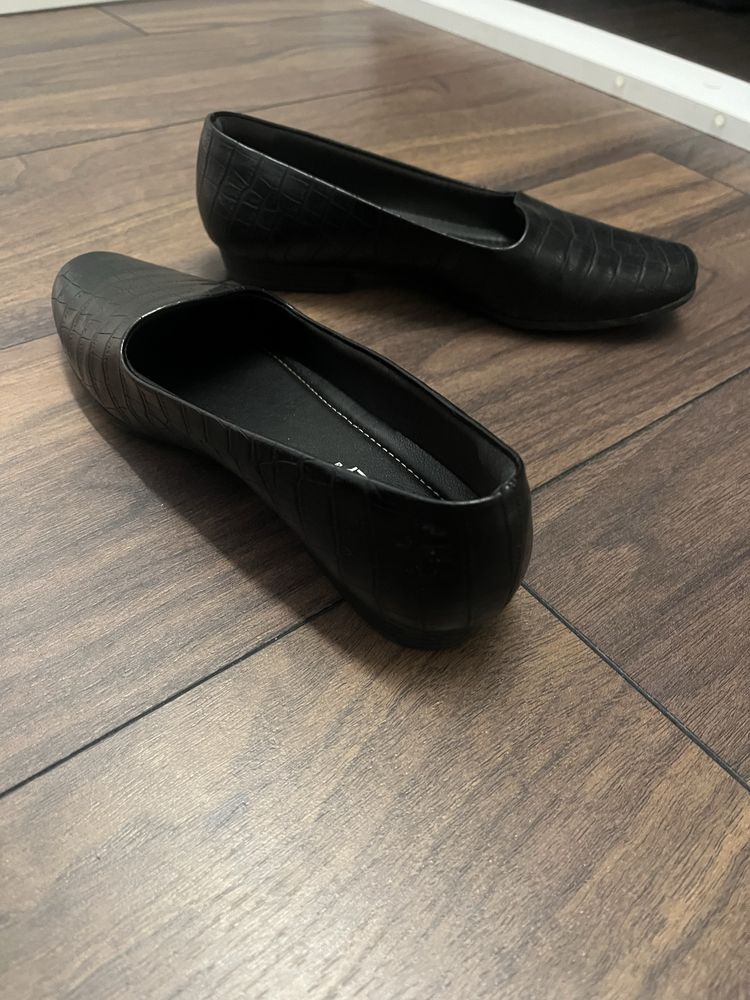 Sapatos Piccadilly