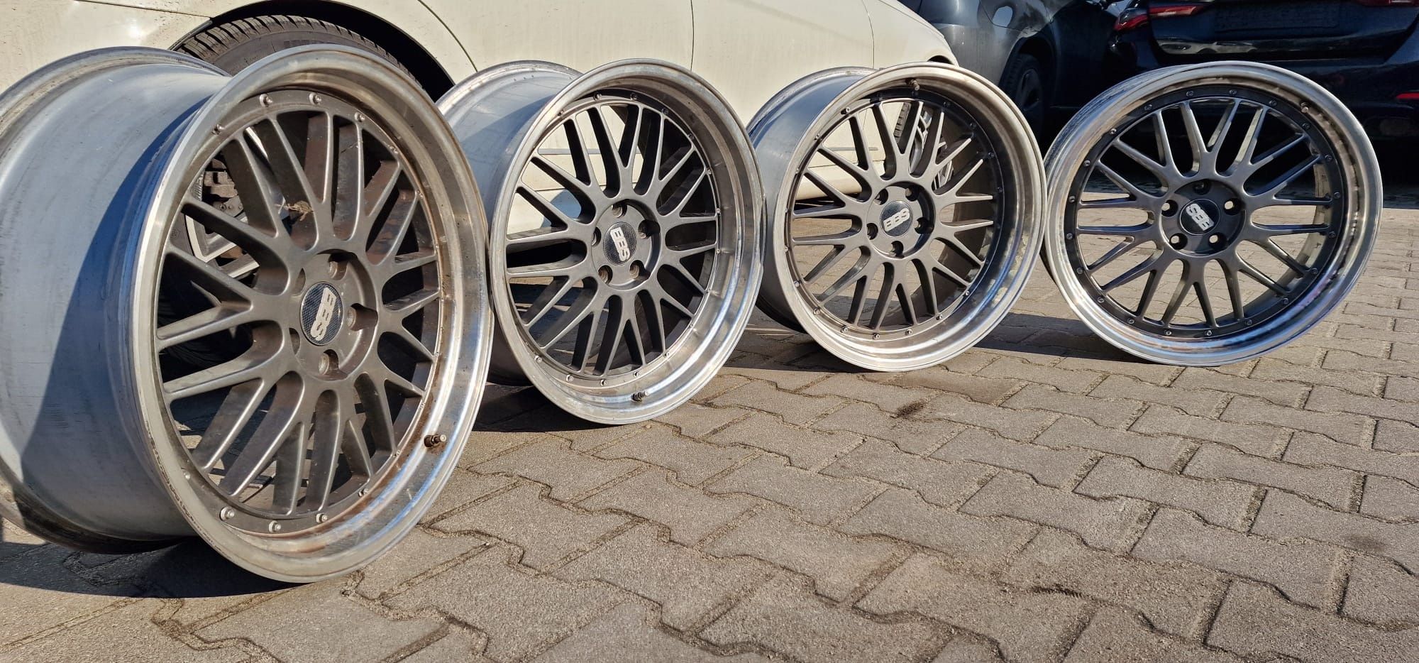 Sprzedam felgi R20