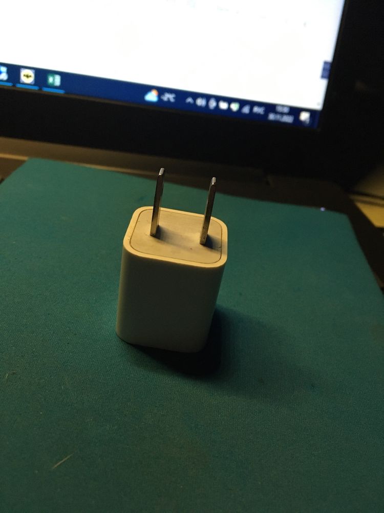 Блок питания зарядка кубик Apple USB Iphone