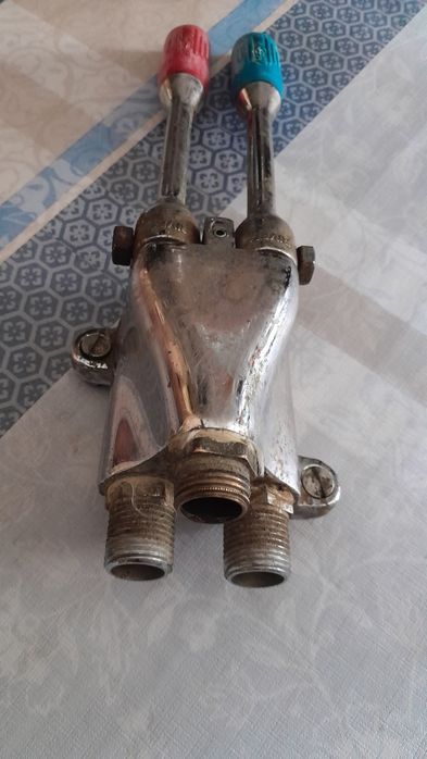 Pedal para lava mãos