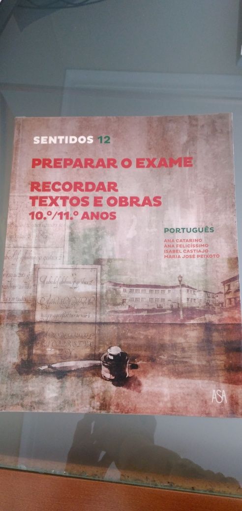 Livro de preparar exame de português