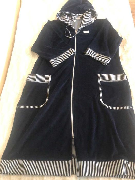 Жіночий велюровий демісезоний халат р 52-54