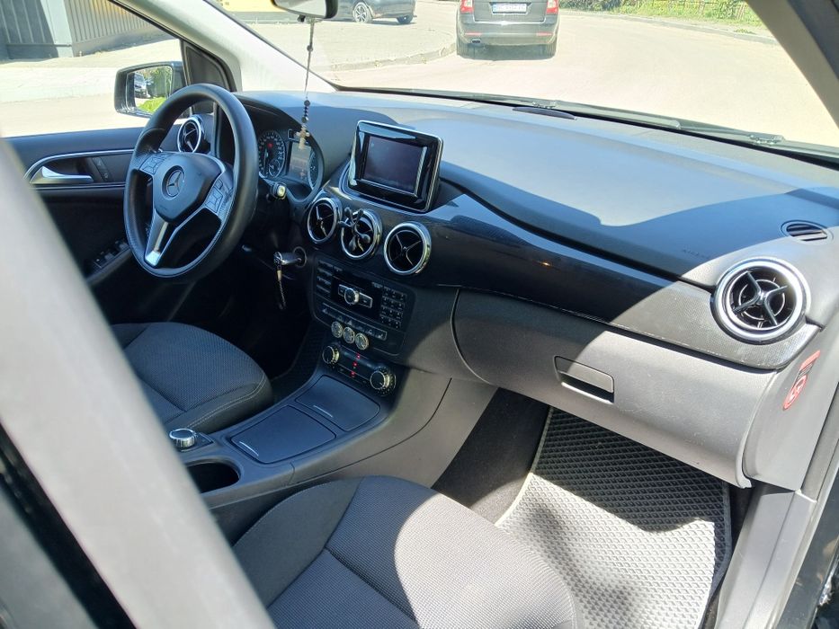 Мерседес 2012р. B180. w246. Автомат-Дизель