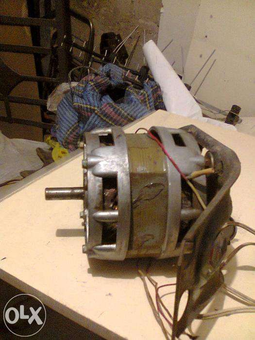 Електромотор до пральної машини "Rigа-17"