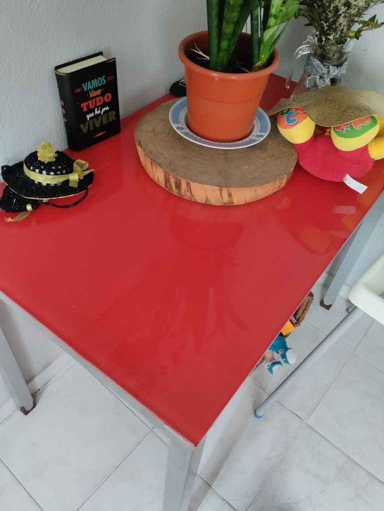 Mesa de vidro Bom Estado
