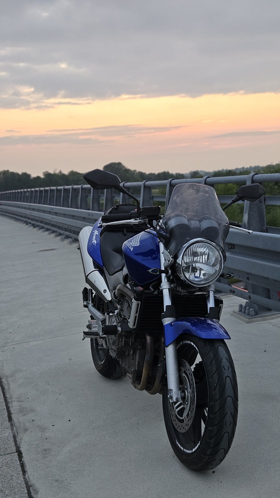 Honda Hornet PC36 600CM³
