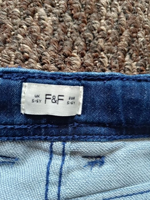 Jeansy F&F dla dziewczynki 110/116