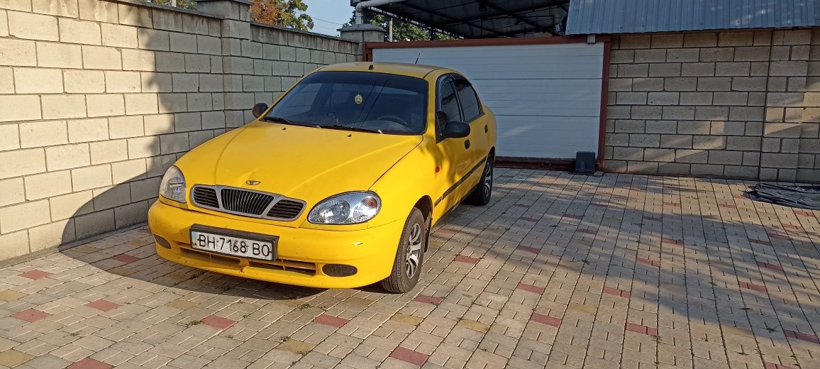 Ланос 1.5 продам срочно