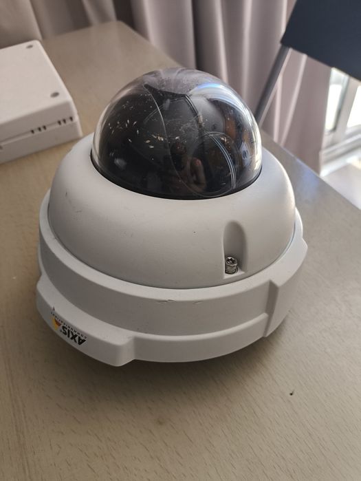 Câmera de vigilância Axis