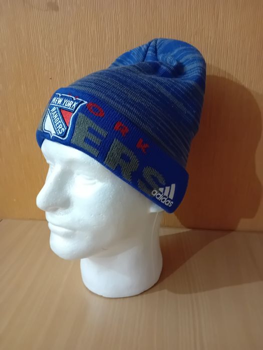 Шапка спортивная Adidas NHL