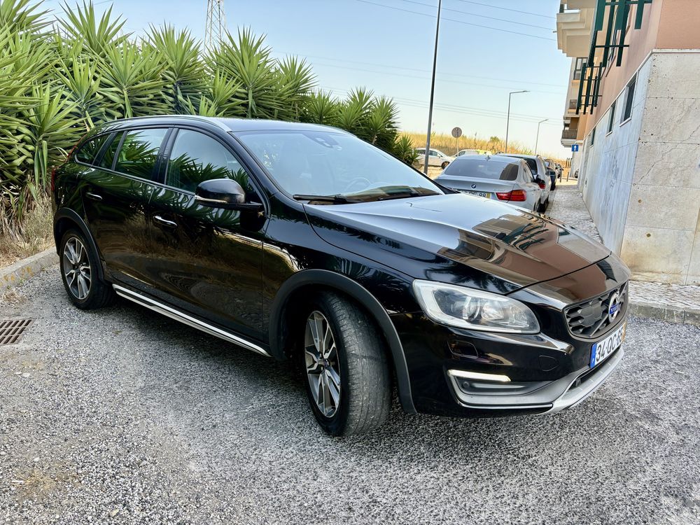 Volvo v60 D4 190cv cross country